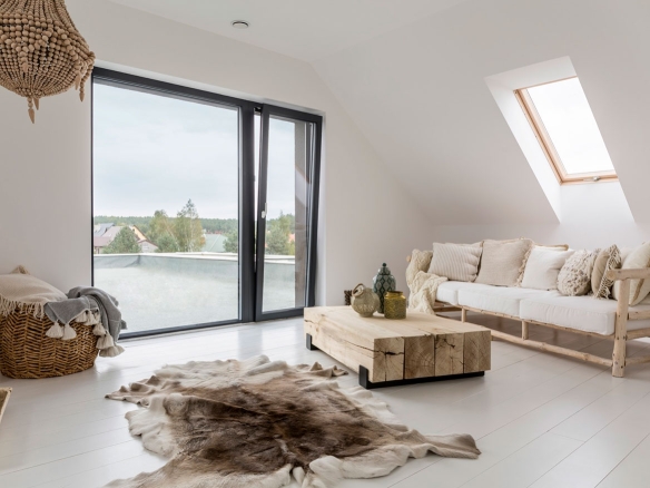 Renovated apartment at last floor